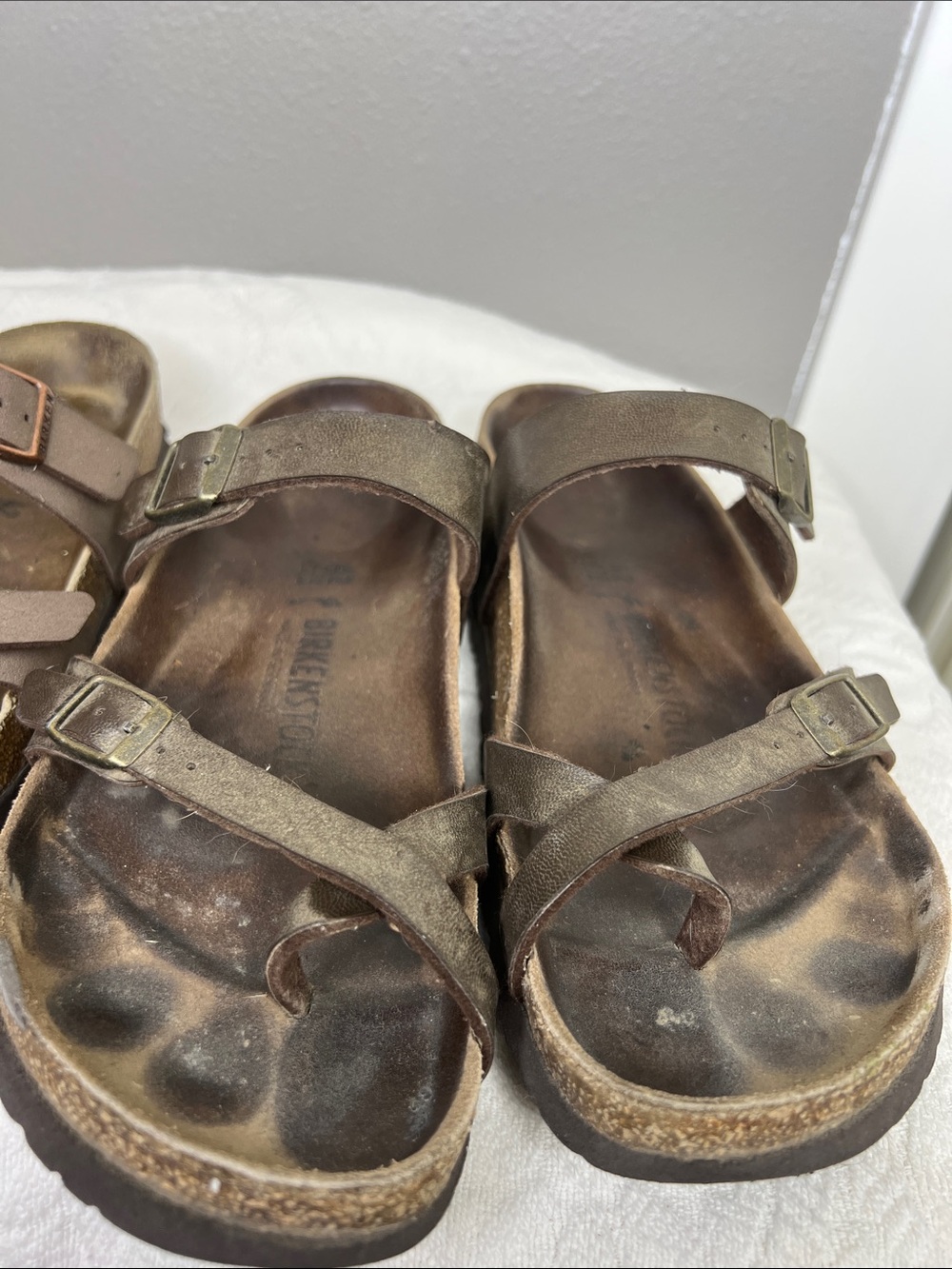 Birkenstock Taupe Brown Toe Strap Sandals 2 Pair Size 11 / 42 - Picture 10 of 10